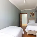 Bright & Large 3br In The Heart Of Sisli Appartamento