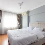 Appartamento Bright & Large 3br In The Heart Of Sisli Provincia di Istanbul